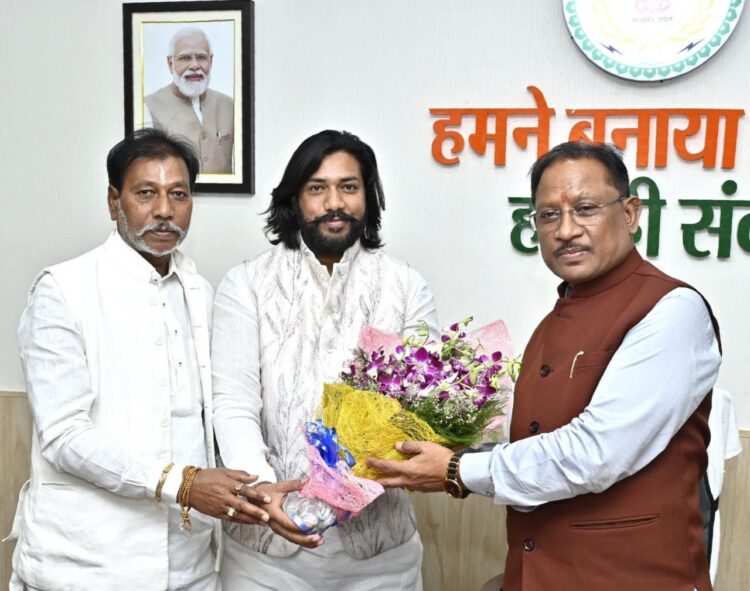 मुख्यमंत्री श्री विष्णुदेव साय ने विधायक गुरु खुशवंत साहेब को दी जन्मदिन की बधाई