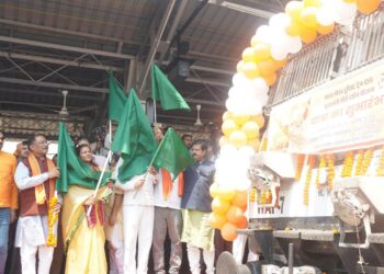 छत्तीसगढ़ में आस्था को मिला नया संबल : मुख्यमंत्री श्री विष्णु देव साय ने मुख्यमंत्री तीर्थ दर्शन योजना का किया शुभारंभ