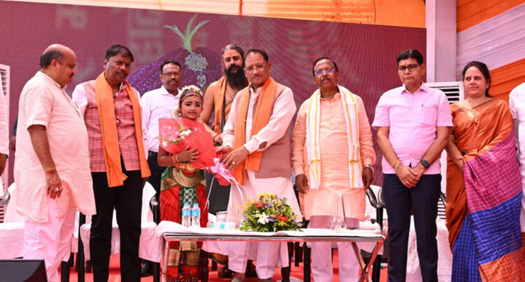 प्रधानमंत्री के नेतृत्व में देश की सनातन संस्कृति को मिला नया गौरव : रायपुर में सोमनाथ स्वाभिमान पर्व में शामिल हुए मुख्यमंत्री