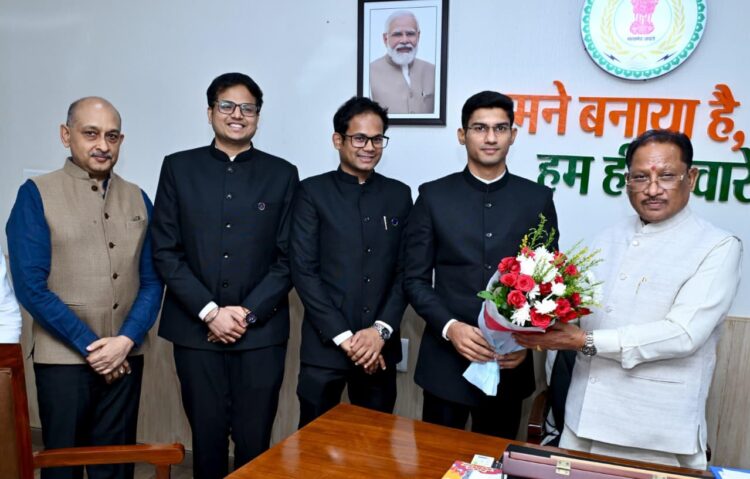 मुख्यमंत्री से मिले प्रशिक्षु आईएएस अधिकारी :  साय बोल – जनसेवा ही प्रशासनिक सेवा का सर्वोच्च उद्देश्य