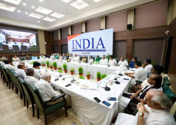 INDIA ब्लॉक की महाबैठक : खरगे ने मांगा शिक्षा मंत्री का इस्तीफा,  SIR और चुनाव निष्पक्षता को लेकर CJI को पत्र लिखेगा विपक्ष