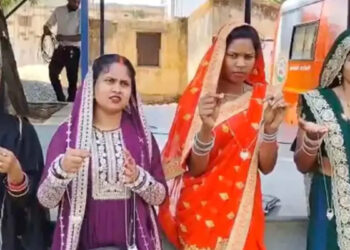नकली मंगलसूत्र बांटे जाने के बयान पर बोला महिला एवं बाल विकास : नियमों के तहत चांदी का मंगलसूत्र देना अनिवार्य नहीं
