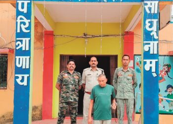 शराब के नशे में विवाद : पति ने बांस के डंडे से पीट-पीटकर की पत्नी की हत्या, आरोपी गिरफ्तार 