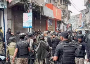 अनंतनाग के लाल चौक पर आतंकी हमला : अमरनाथ यात्रा की सुरक्षा में तैनात हेड कॉन्स्टेबल आशिक हुसैन शहीद,  TRF ने ली जिम्मेदारी
