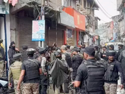 अनंतनाग के लाल चौक पर आतंकी हमला : अमरनाथ यात्रा की सुरक्षा में तैनात हेड कॉन्स्टेबल आशिक हुसैन शहीद, TRF ने ली जिम्मेदारी