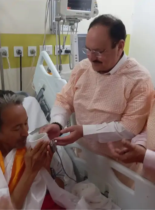 27 दिन बाद खत्म हुई सोनम वांगचुक की भूख हड़ताल : नड्डा ने पिलाया जूस, सरकार से तीन मांगों पर मिला लिखित आश्वासन