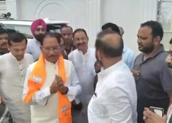 मुख्यमंत्री साय ने की काम-काज की समीक्षा : पूछा क्या प्रभारी मंत्री जिले में बैठक ले रहे हैं या नहीं