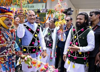 हरेली तिहार : मुख्यमंत्री निवास में साकार हुई छत्तीसगढ़ की लोक संस्कृति, कृषि परंपरा और ग्रामीण जीवन की जीवंत झांकी