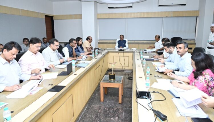 अंतिम व्यक्ति तक पहुंचे राज्य सरकार की जनकल्याणकारी योजनाएं : मुख्यमंत्री ने पारस पोर्टल के माध्यम से की योजनाओं और विकास कार्यों की समीक्षा