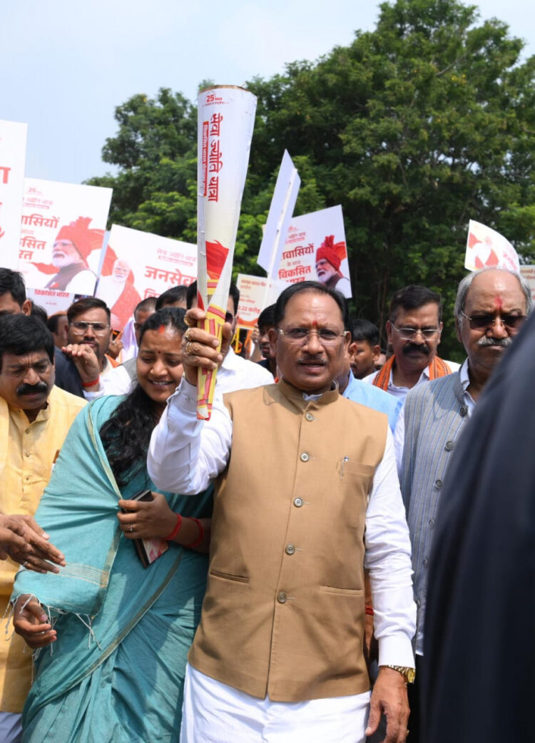 प्रधानमंत्री नरेंद्र मोदी के जनसेवा के 25 वर्ष : मुख्यमंत्री साय बोले – देश के विकास और परिवर्तन की प्रेरक यात्रा