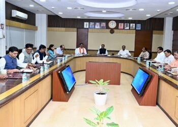 विष्णु देव साय कैबिनेट के बड़े फैसले : अतिथि व्याख्याताओं को प्राथमिकता, ‘हनुमान अंश’ टैक्स फ्री और अग्निवीरों के लिए नियम 2026 मंजूर